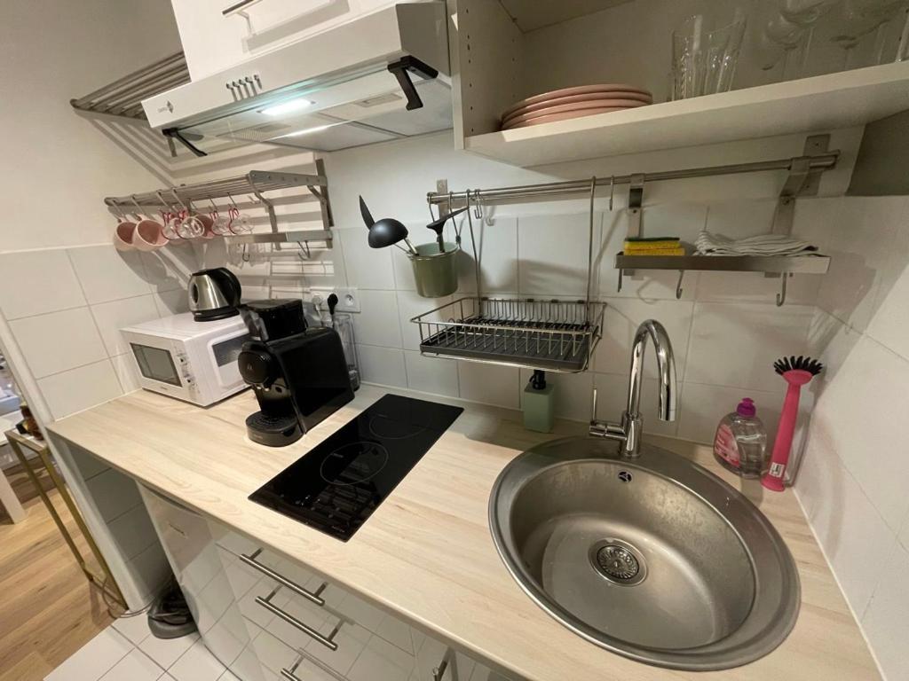 Studio Hypercentre A 1 Mn Plage Et Des Ports Гранвиль Экстерьер фото